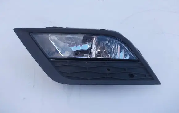 Seat Leon (5F) Front fog light 6J9941701A 5F0853665A