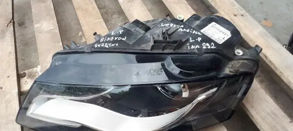Audi A4 S4 B8 8K Headlight/headlamp