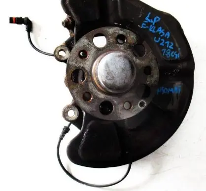 Mercedes-Benz E W212 Front wheel hub spindle knuckle A2124201144