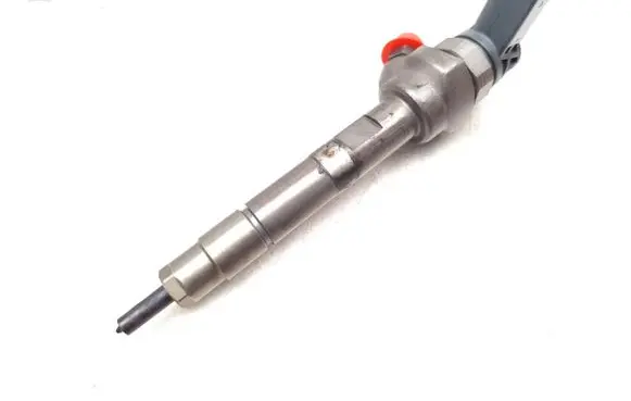 BMW 3 E90 E91 Fuel injector 7810702 0445110382