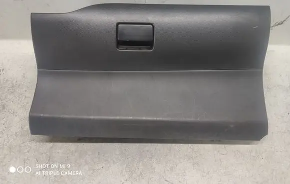 Toyota Auris 150 Glove box set 