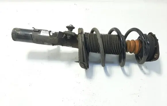 Volvo V40 Front shock absorber/damper P31406831