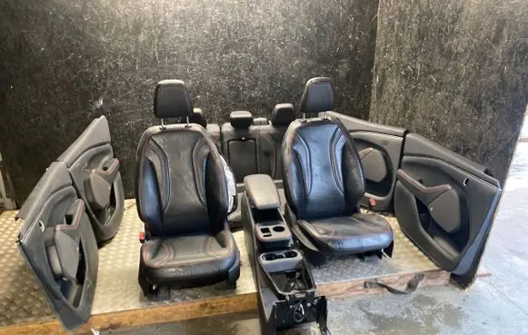 Ford Mustang Mach-E Seat set 