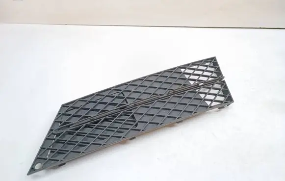 BMW 5 E60 E61 Front bumper lower grill 7178097 5111717897