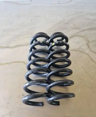 Mercedes-Benz GLC X253 C253 Rear coil spring A2533240904