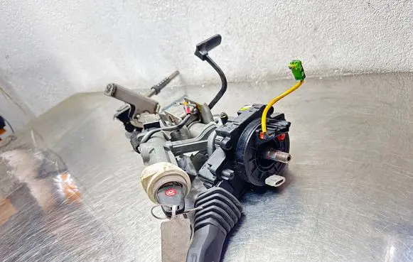Opel Antara Steering wheel axle 95201657