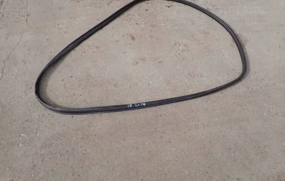 Mazda CX-5 II Front door rubber seal 