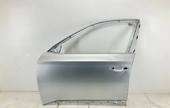 Skoda Superb B8 (3V) Front door 3V0831111