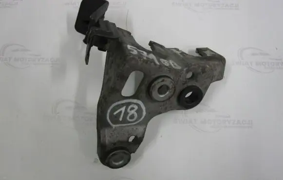 KIA Ceed Gearbox mounting bracket 571GB18