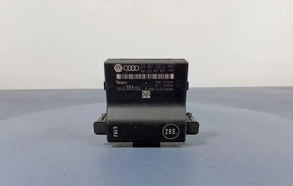 Volkswagen PASSAT B6 Gateway control module 3C0907530J
