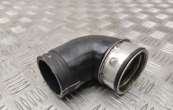 Intercooler hose/pipe