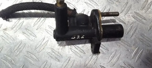 Clutch master cylinder