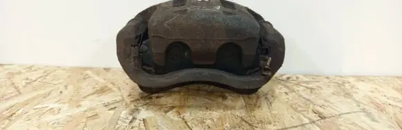 Nissan Navara D40 Front brake caliper