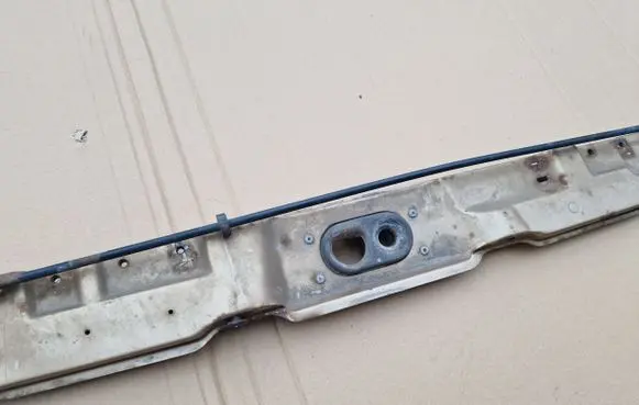 Volkswagen Caddy Top upper radiator support slam panel 171805563 171805563H