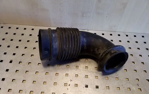 Volkswagen Crafter Air intake duct part 9065280024