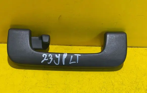 Audi A6 S6 C6 4F Rear interior roof grab handle 8P0857607D