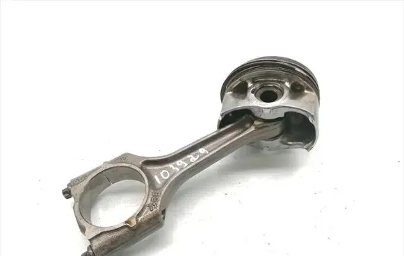 Volkswagen Golf SportWagen Piston with connecting rod 