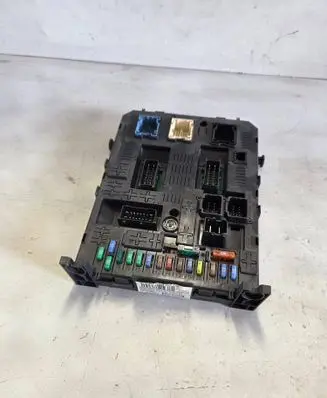 Citroen C5 Comfort/convenience module 966405908002