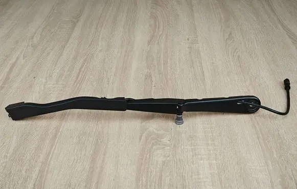 BMW 4 G22 G23 G24 G26 Windshield/front glass wiper blade 9448919
