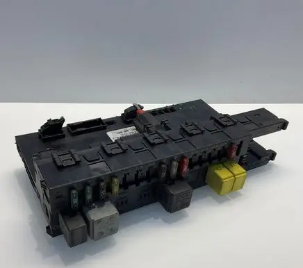 Mercedes-Benz CLK A209 C209 SAM control unit 2095450101 5DK00848610 A2095450101