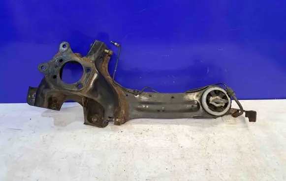 Volvo XC70 Rear wheel hub 31406321 31360240