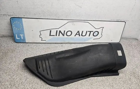 BMW 5 E60 E61 Air filter box cover 7789109