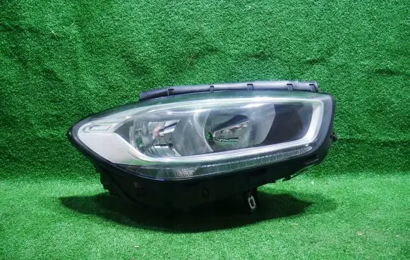 Mercedes-Benz B W247 Headlight/headlamp
