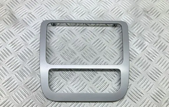Volkswagen Scirocco Radio/GPS head unit trim 1Q0858071G
