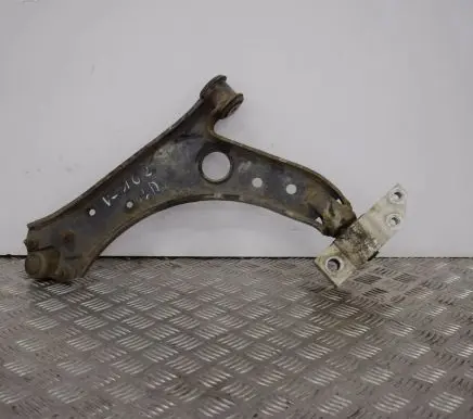 Skoda Octavia Mk2 (1Z) Front lower control arm/wishbone 1K0407190E