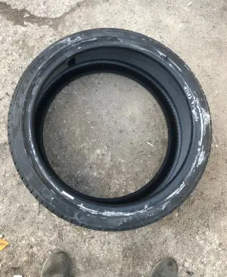 Tesla Model Y R21 summer tire 