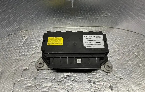 Volvo XC90 Airbag control unit/module 32221372