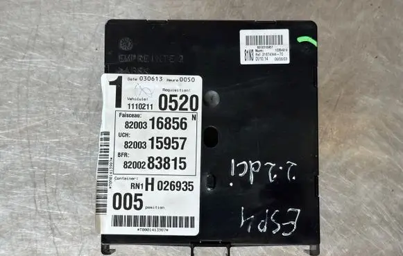 Renault Espace - Grand espace IV Fuse module 8200315957 216743447C