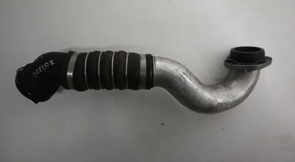 BMW 5 E60 E61 Intercooler hose/pipe 779843802