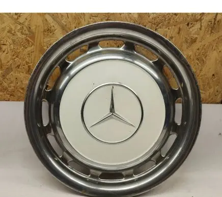 Mercedes-Benz W123 R14 wheel hub/cap/trim 1154010324