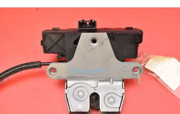 Volvo S80 Tailgate/trunk/boot lock/catch/latch 6G9NF442A66AA