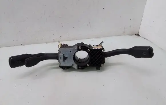Wiper turn signal indicator stalk/switch
