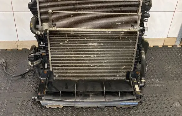 Jaguar F-Type Radiator set EX538D070AA EX5319710AA 8W838C607AJ