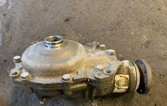 BMW 5 E60 E61 Front differential 7533567 7601771 391
