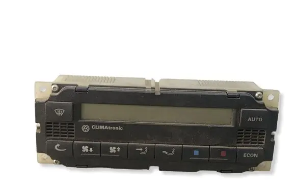 Volkswagen PASSAT B5 Climate control unit 5HB00761703