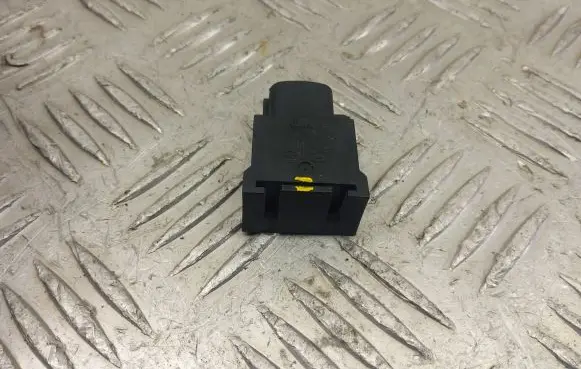 KIA Sportage Other relay 273252B010