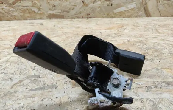 Mazda CX-5 Middle seatbelt buckle (rear) BAF140147T