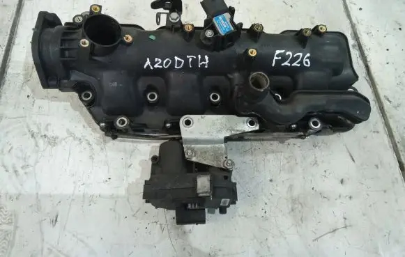 Opel Insignia A Intake manifold