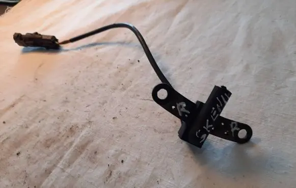 Renault Scenic I Camshaft position sensor 10175022