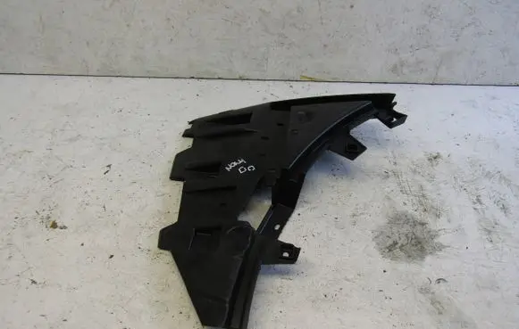 Citroen DS7 Crossback Front bumper mounting bracket 9844613780