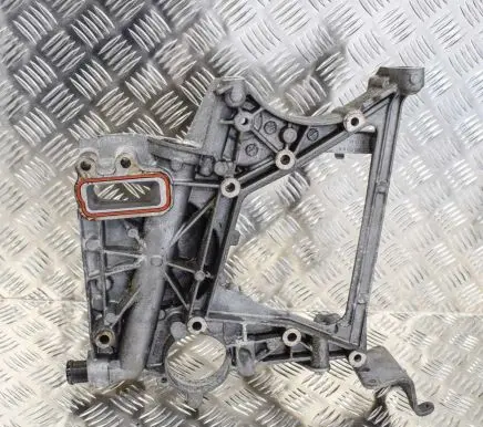 Mercedes-Benz C W205 Other engine bay part A6510983239