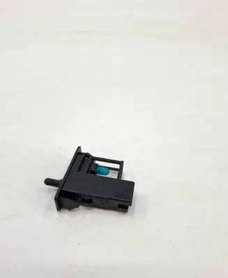 Toyota Corolla Verso AR10 Glove box light 8126033030