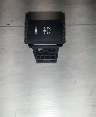 Fog light switch