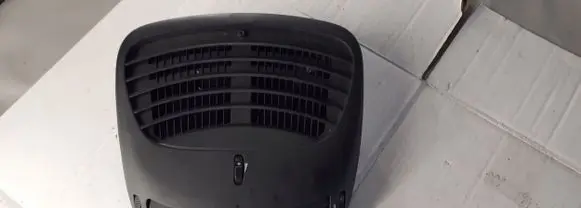 Alfa Romeo 147 Dash center air vent grill