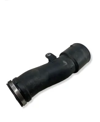 Opel Astra J Air intake hose/pipe 1039897S01