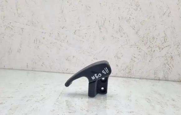 Audi A3 S3 8P Engine bonnet (hood) release handle 1H1823533